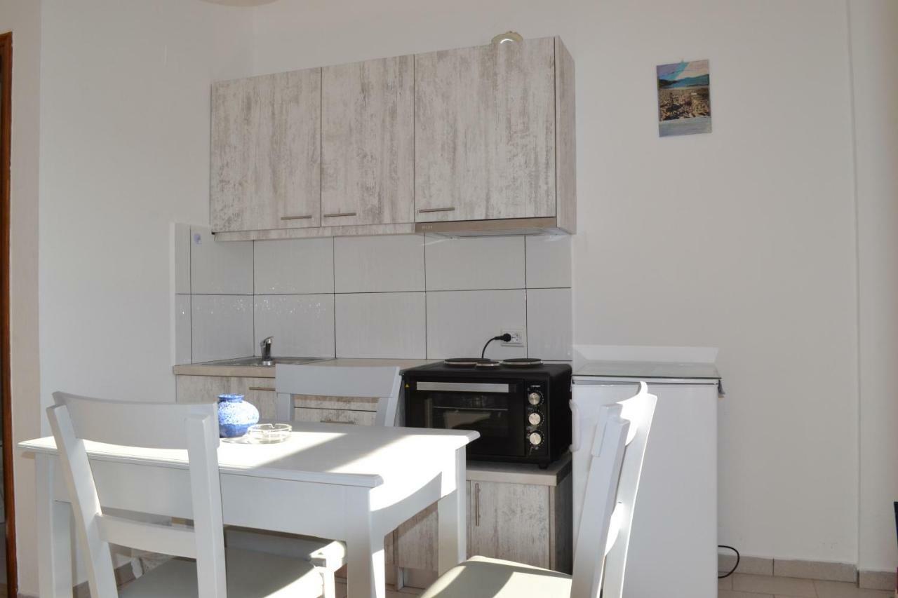 Appartement Xenios Dias à Matala Extérieur photo